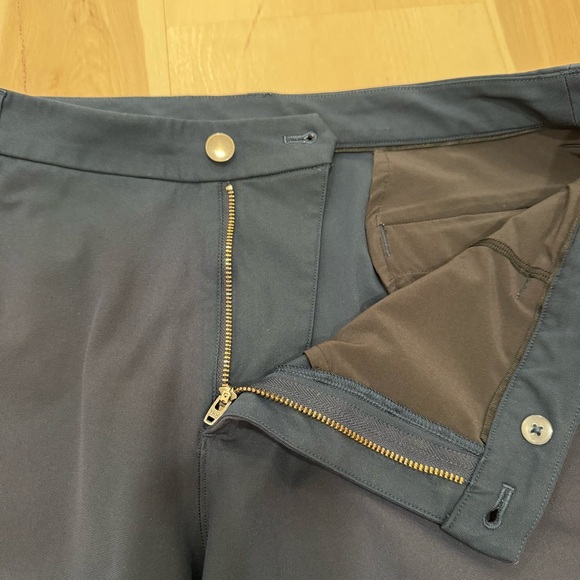 Lululemon Men's 36 Commission Classic Fit Shorts Navy 7" Warpstreme M7AFMS ️ - Picture 13 of 16